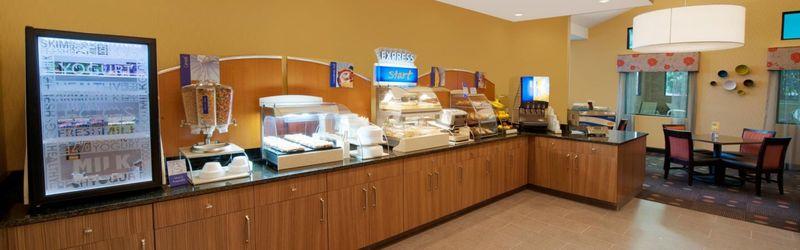 Holiday Inn Express Fredericksburg - Southpoint By Ihg Extérieur photo