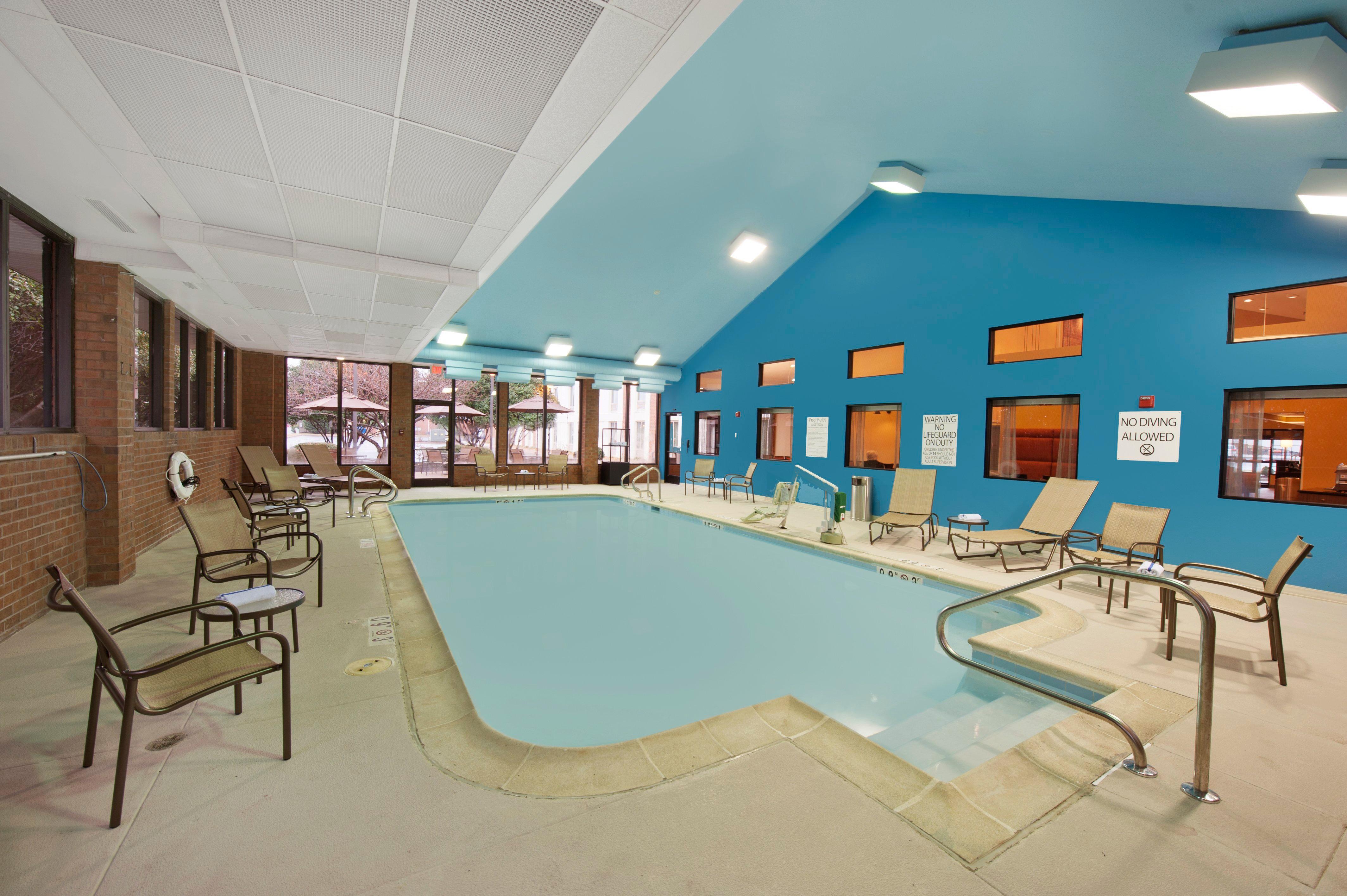 Holiday Inn Express Fredericksburg - Southpoint By Ihg Extérieur photo