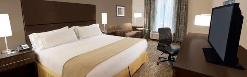 Holiday Inn Express Fredericksburg - Southpoint By Ihg Extérieur photo